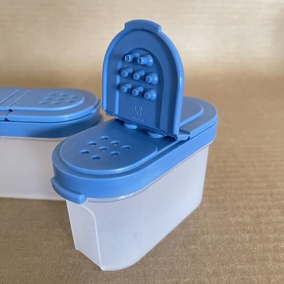 NEW Tupperware Modular Mates Spice Shakers (Set of 2) Small, Blue Seal - Picture 2 of 7